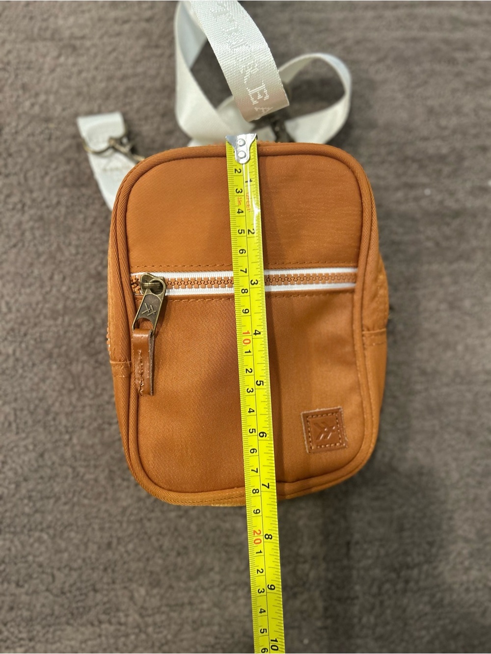 Thread Wallets Cross Body Bag- Tan - Picture 7 of 9